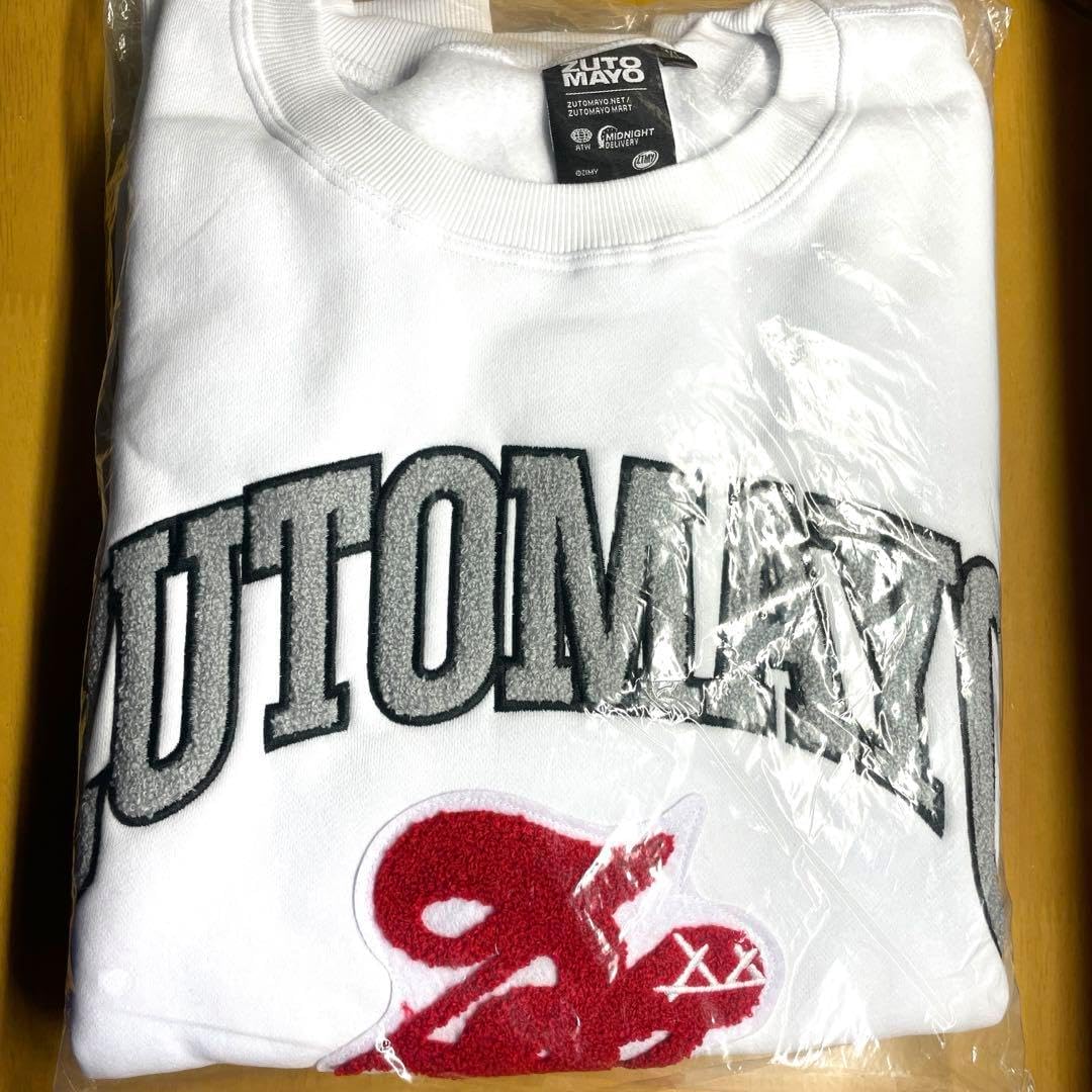 叢雲のつるぎガチャ当たりMokoMoko Sweat(White)